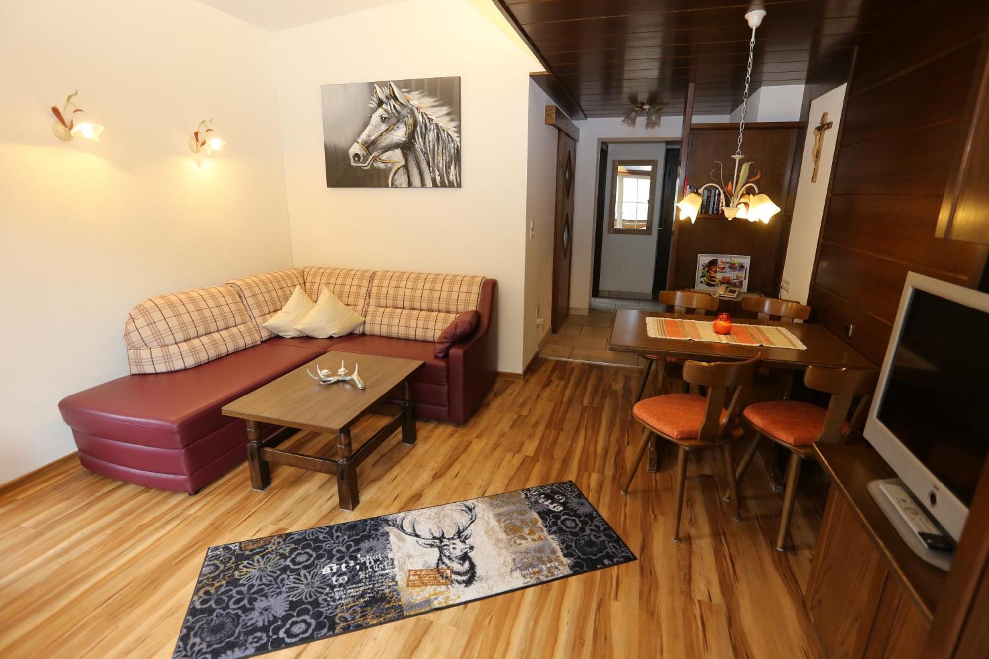 Landgasthof Schuster Nesselwängle Εξωτερικό φωτογραφία